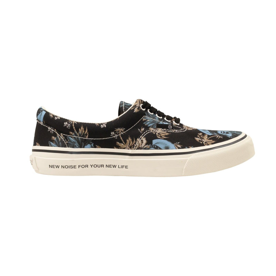 Black Face Print Canvas Low Top Sneakers